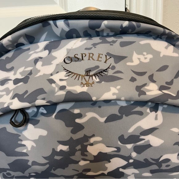 OSPREY Transporter Panel Loader Commuter grey camo backpack laptop bag - Picture 2 of 4